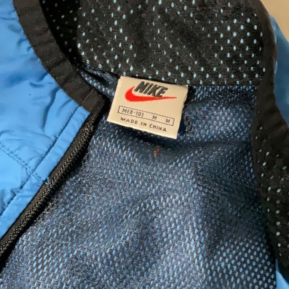 Nike Packable Lightweight Jacket 2 Zip Pills Zip … - image 3